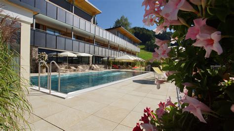 bregenzerwald hotels mit hallenbad